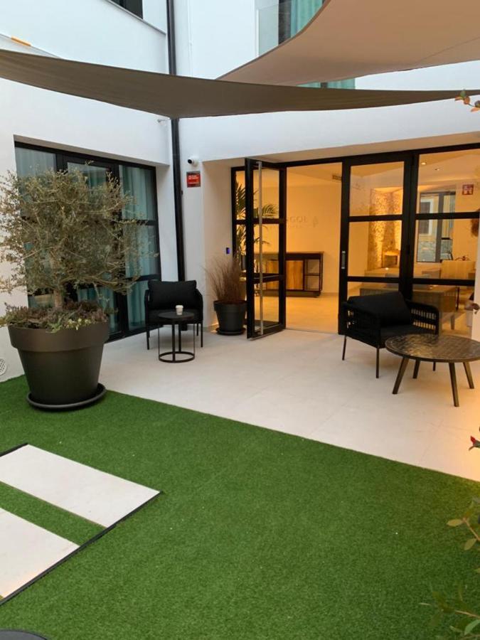 Aparthotel El Cargol L' Escala Exterior foto