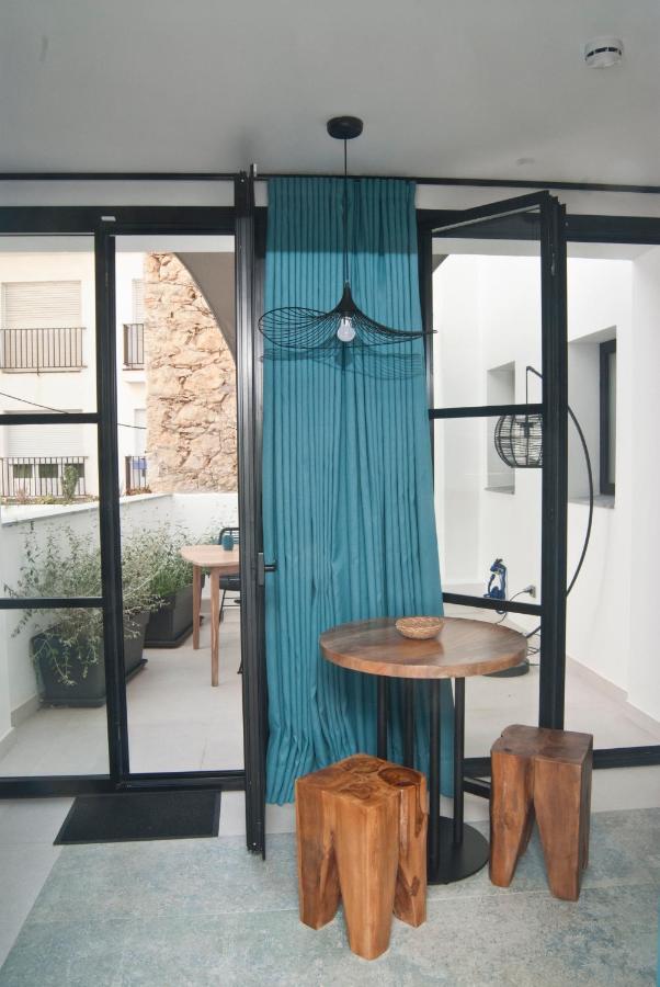 Aparthotel El Cargol L' Escala Exterior foto