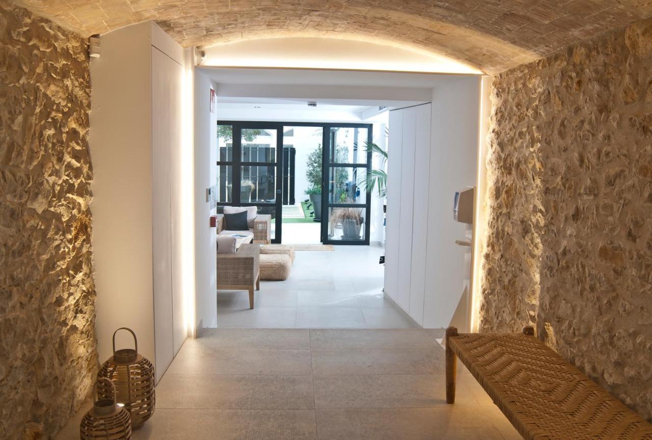 Aparthotel El Cargol L' Escala Exterior foto